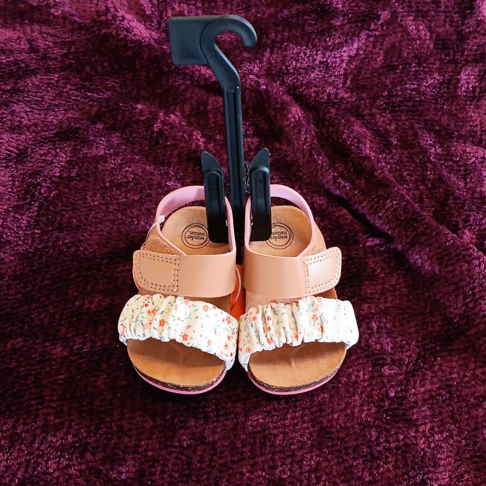 Toddler sandles size 2